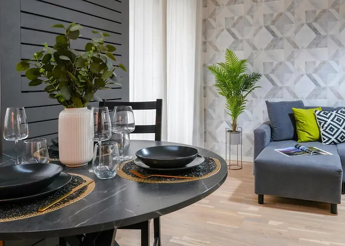 Apartment Sara - Stylish With Balcony Near Piata Obor Bukarest