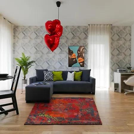 Appartement Sara - Stylish With Balcony Near Piata Obor