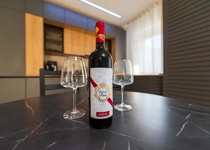 Sara - Stylish With Balcony Near Piata Obor Apartman Bukarest