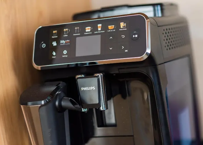 Sara - Stylish With Balcony Near Piata Obor