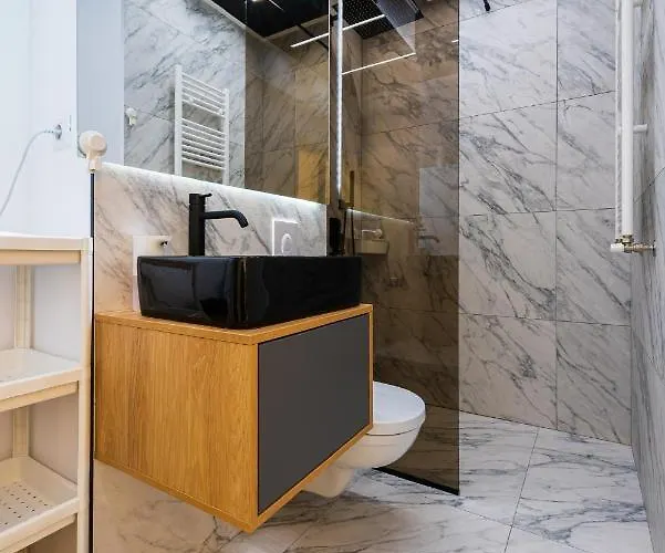 Sara - Stylish With Balcony Near Piata Obor Boekarest