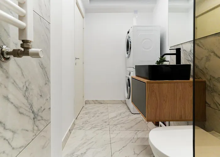 Sara - Stylish With Balcony Near Piata Obor * Bukarest