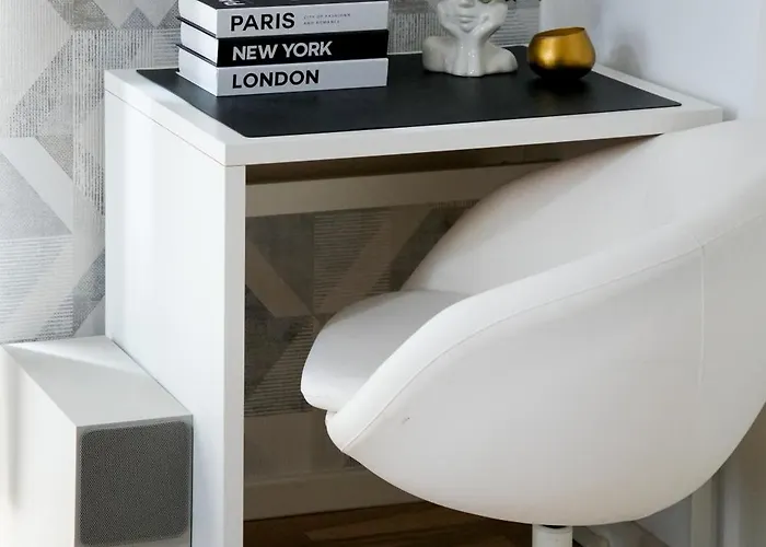 Apartman Sara - Stylish With Balcony Near Piata Obor *